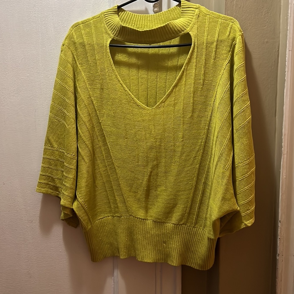 Anthropology sweater NWT